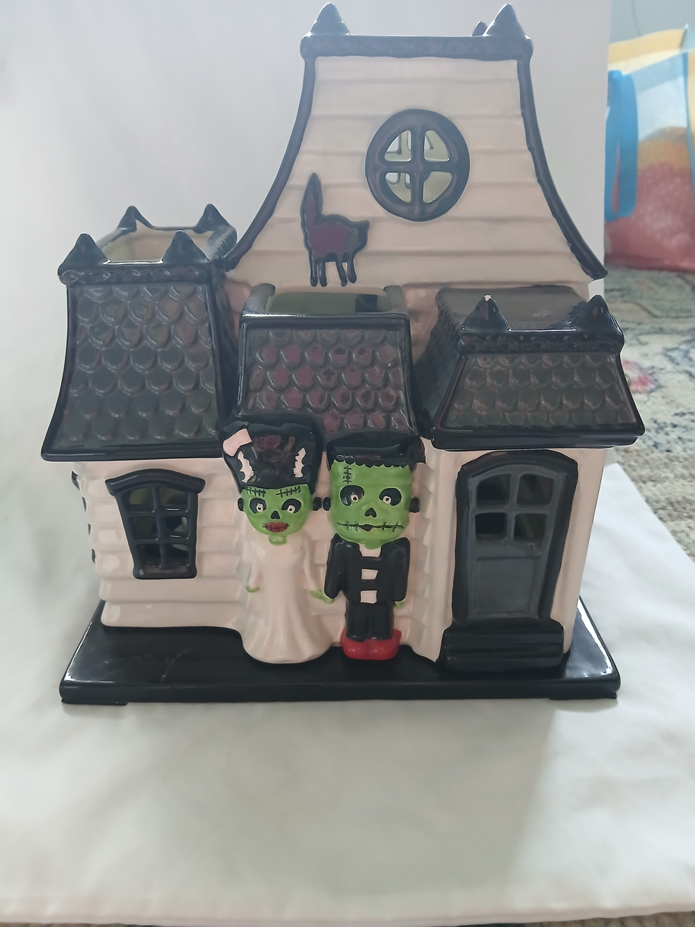 Frankenstein’s 3D Ceramic Haunted House Candle Holder Bath & Body Works K13